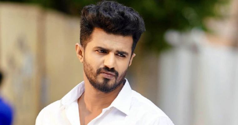 আইসিইউতে অভিনেতা মুশফিক