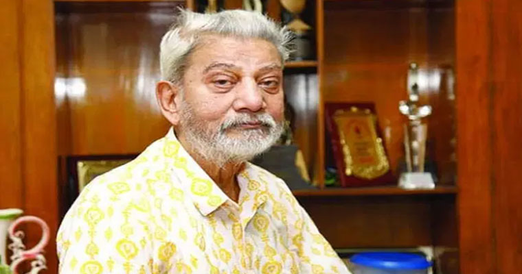 বাদ জোহর এফডিসিতে প্রবীর মিত্রের জানাজা, দাফন আজিমপুরে