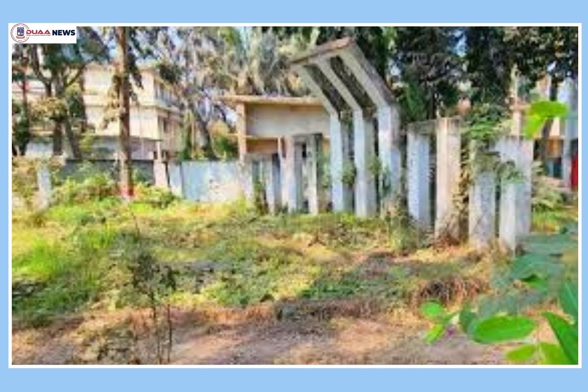 ২৪ বছর ধরে অবহেলিত শহীদ মিনার, ফুল দিতে যায়নি কেউ