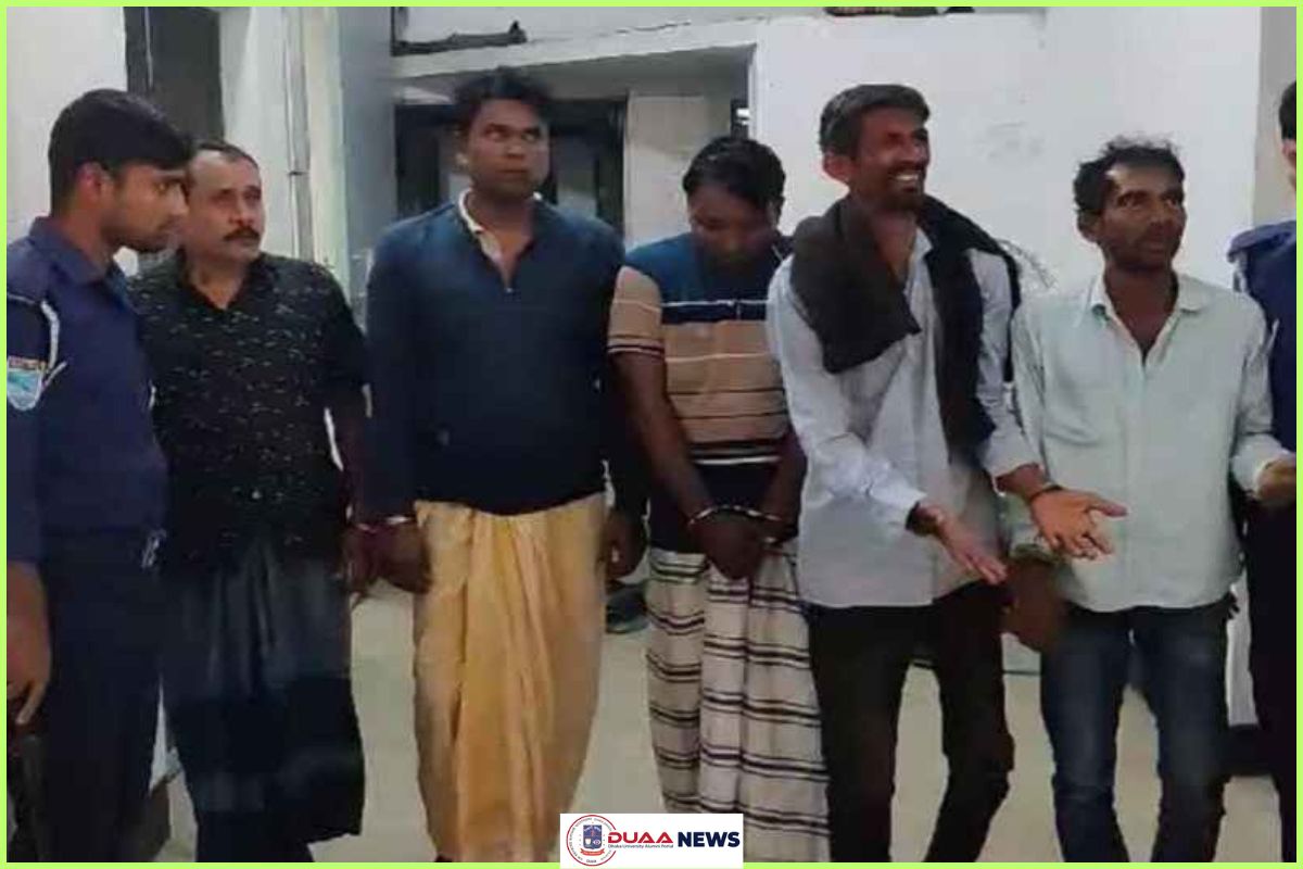 ডাকাতির প্রস্তুতিকালে অস্ত্রসহ গ্রেপ্তার ৫ 