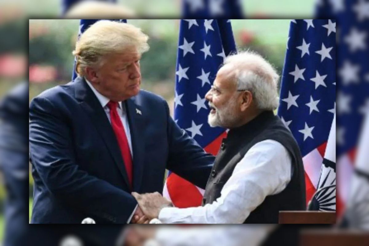 ভারতের ওপর ১০০ শতাংশ শুল্ক আরোপের ঘোষণা ট্রাম্পের