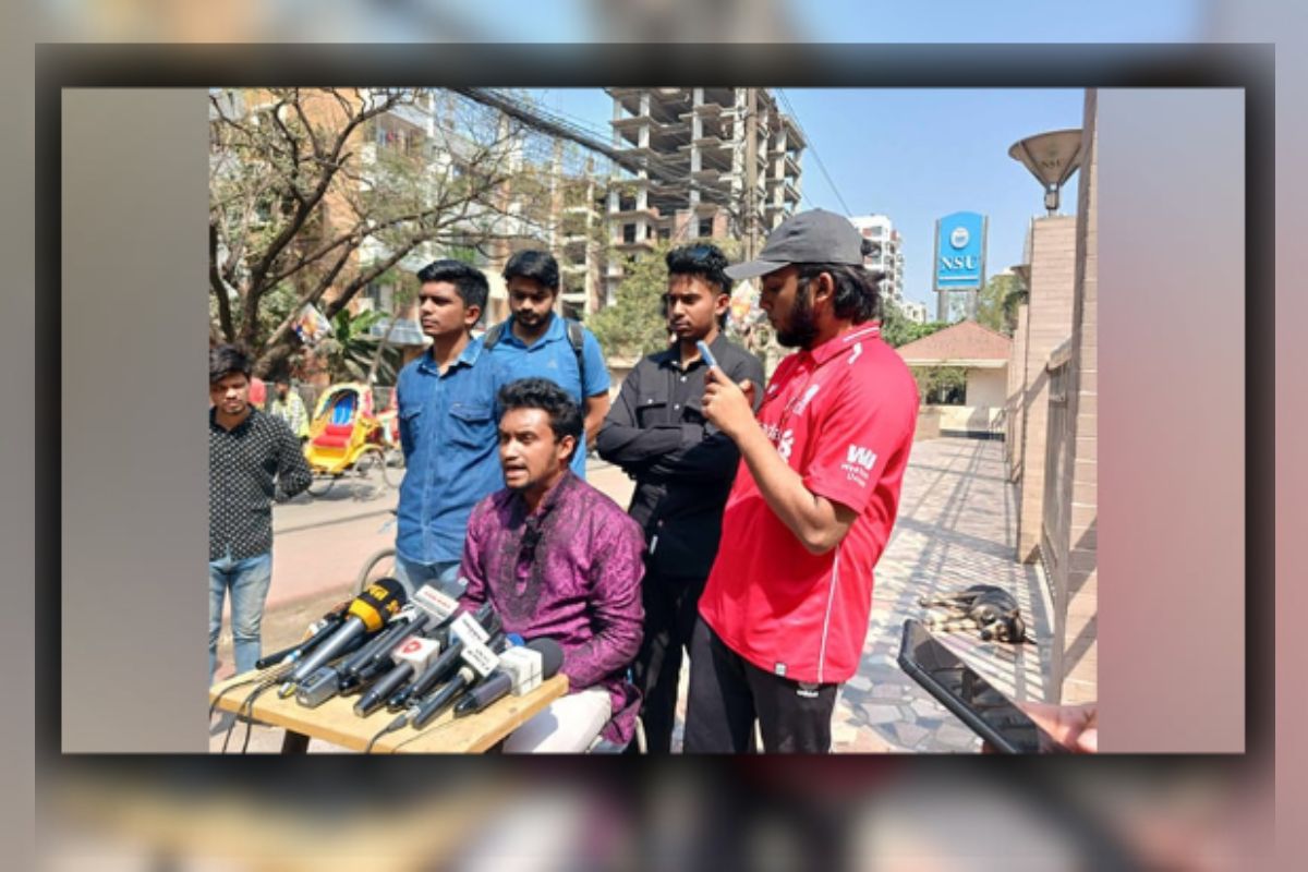 ৭২ ঘণ্টার আল্টিমেটাম দিলো নর্থ সাউথের শিক্ষার্থীরা