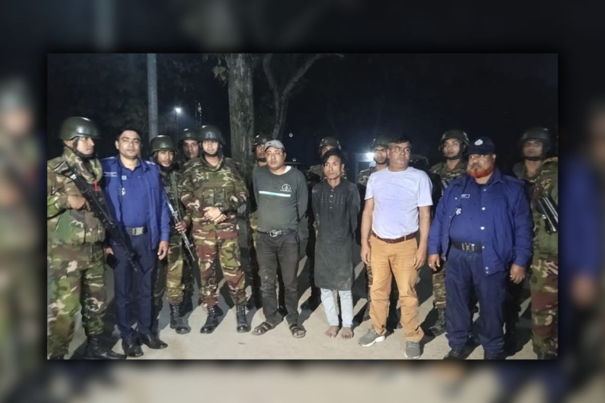চাঁদাবাজির অভিযোগে বিএনপির ৩ কর্মী যৌথ বাহিনীর হাতে আটক