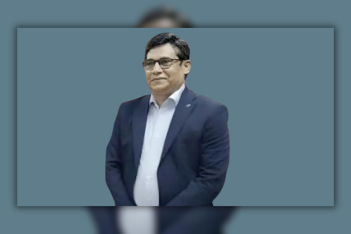 বিচার বিভাগের আরেক অধ্যায়ের সমাপ্তি, পদত্যাগপত্র জমা দিলেন বিকাশ কুমার সাহা