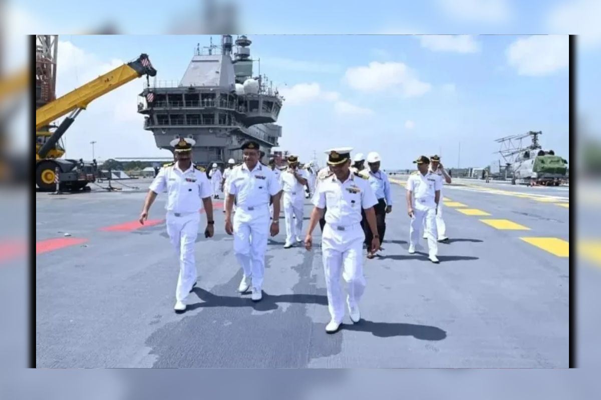 নৌবাহিনীতে বেসামরিক পদে ২৫২ জনের চাকরির সুযোগ