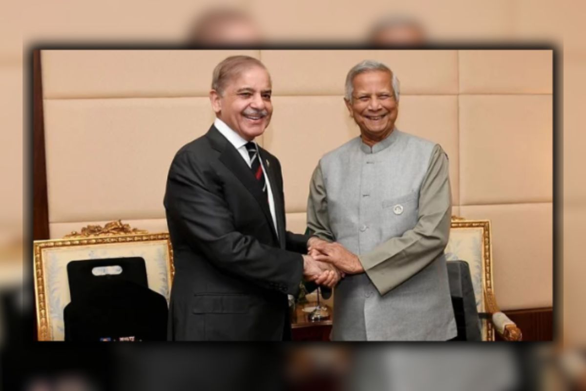 ড. ইউনূসকে স্বাধীনতা দিবসের শুভেচ্ছা জানালেন পাকিস্তানের প্রধানমন্ত্রী