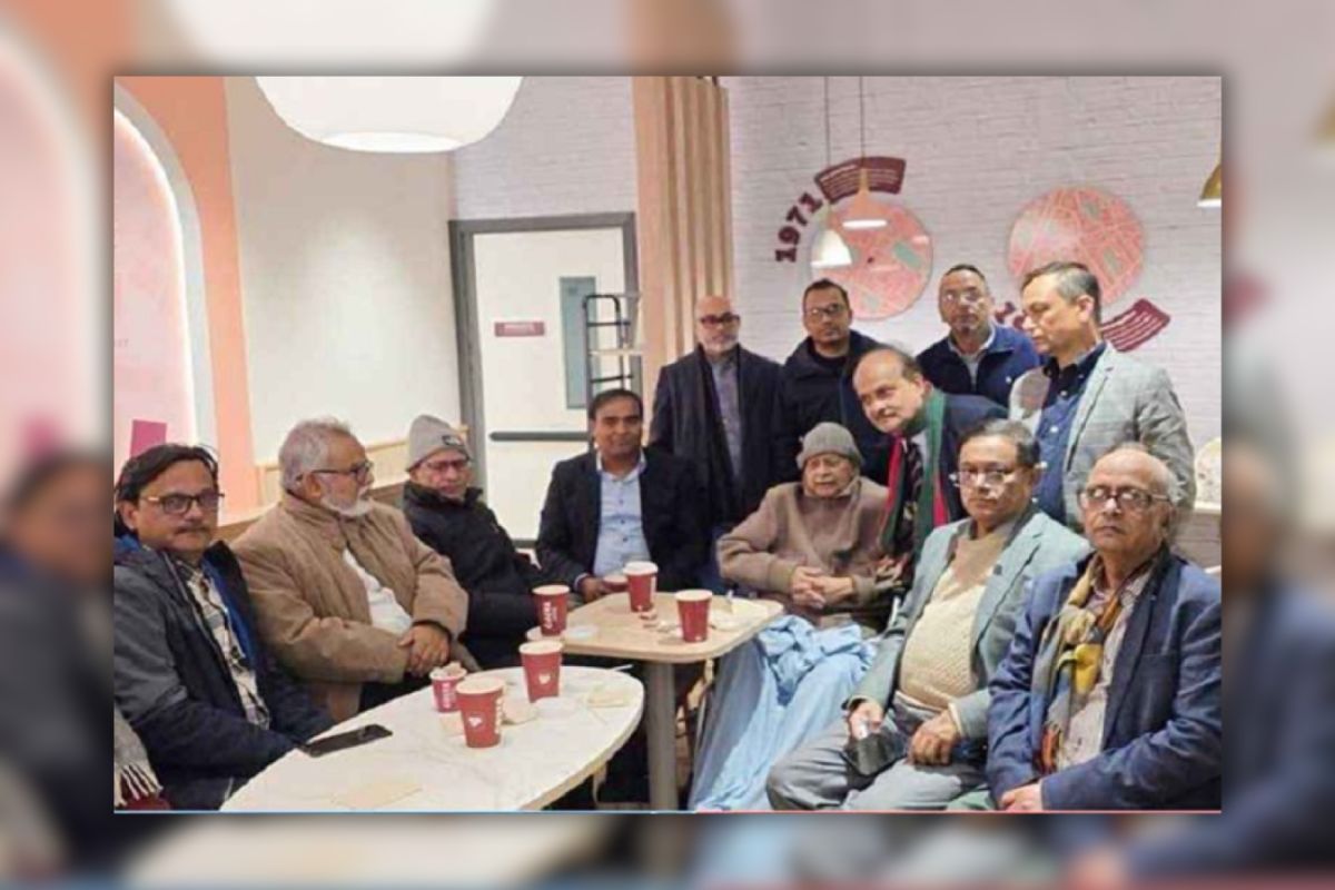 বিদেশে পলাতক ৪ সাবেক মন্ত্রীকে দেখা গেল এক ফ্রেমে