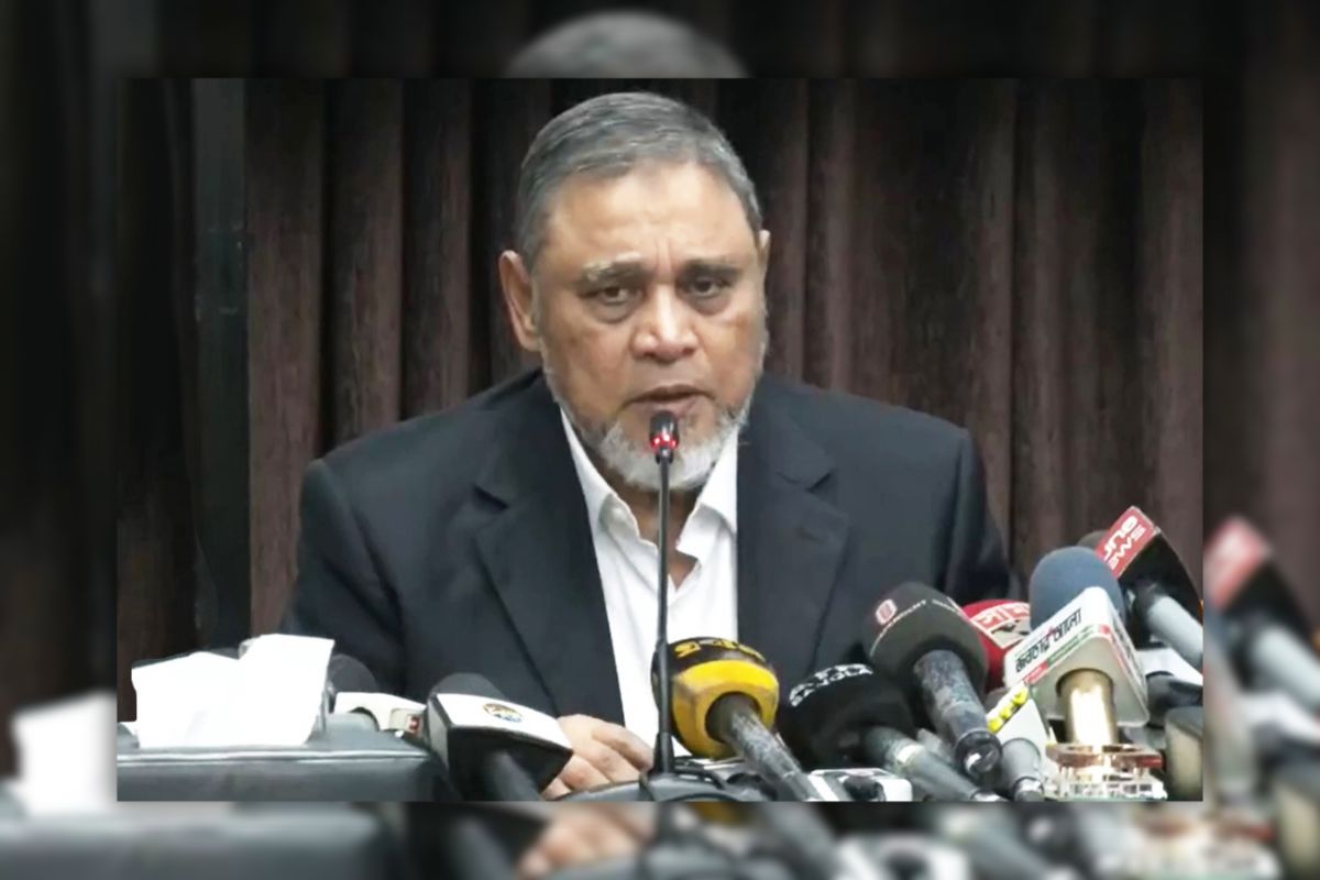 নিজ খরচে ৯ দিনের সফরে থাইল্যান্ড যাচ্ছেন সিইসি