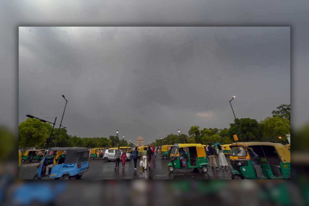 ভারী বৃষ্টিতে ভারত-নেপালে শতাধিক মৃত্যু
