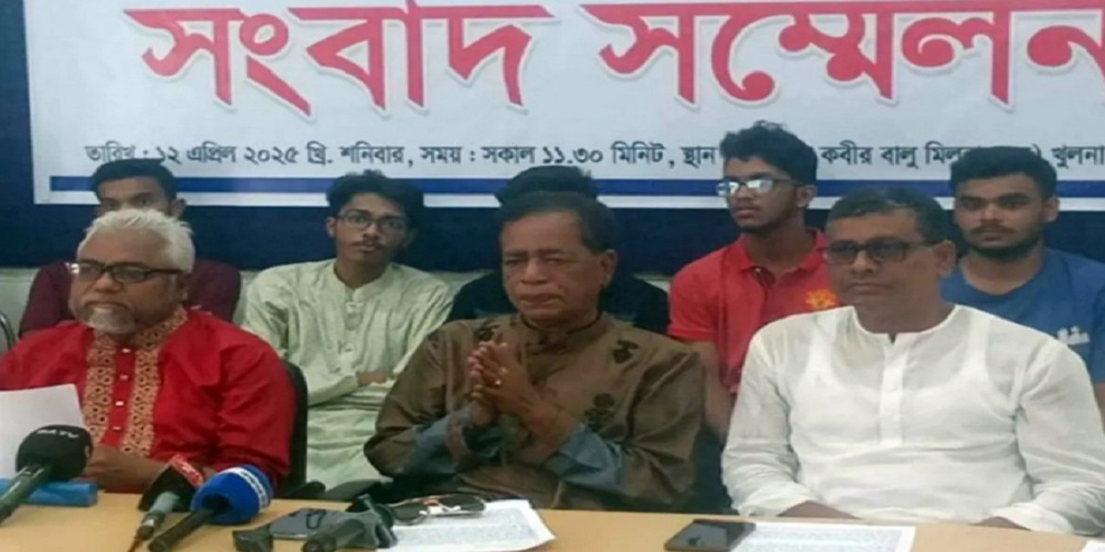 ক্ষমা চেয়ে একযোগে ৩ নেতার পদত্যাগ