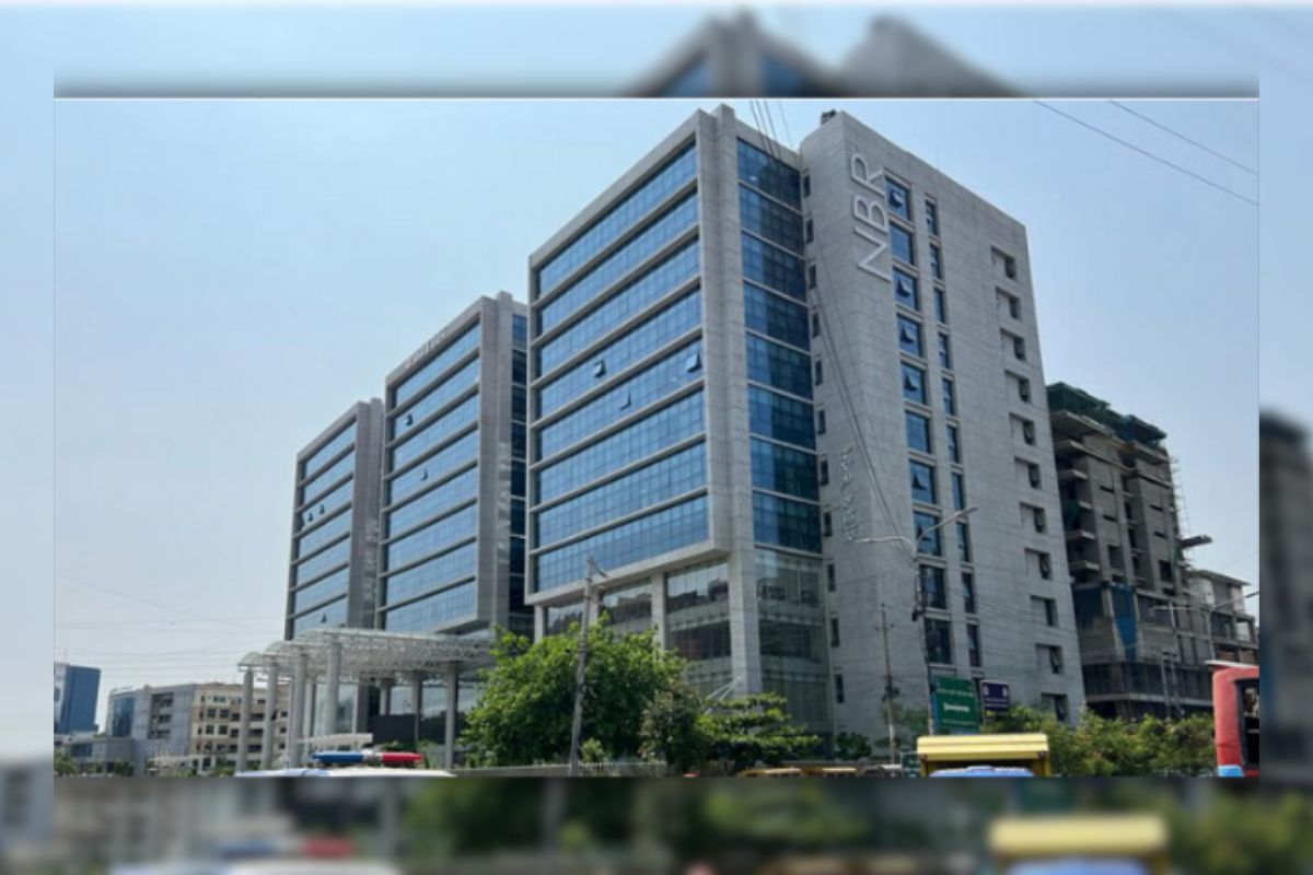 স্থলপথে ভারত থেকে সুতা আমদানি বন্ধ
