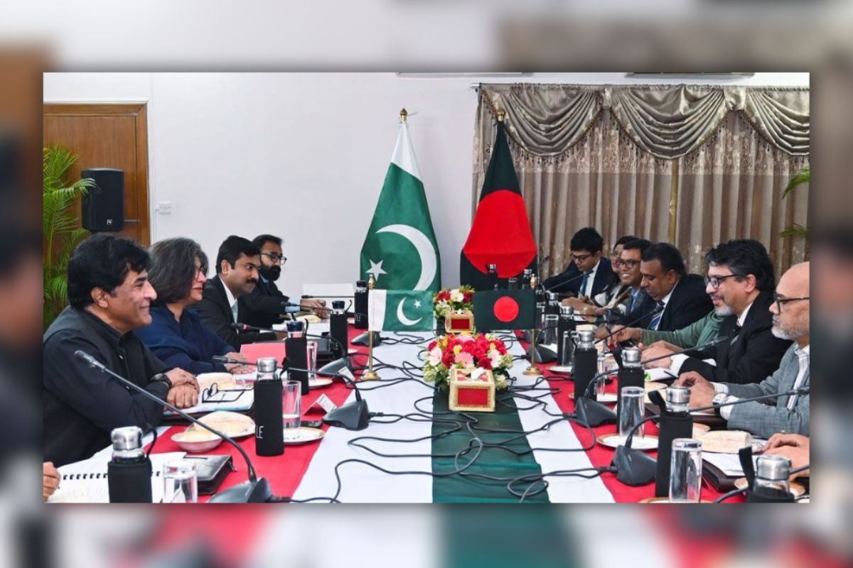 ১৫ বছর পর পররাষ্ট্র সচিব পর্যায়ে বাংলাদেশ-পাকিস্তান বৈঠক অনুষ্ঠিত