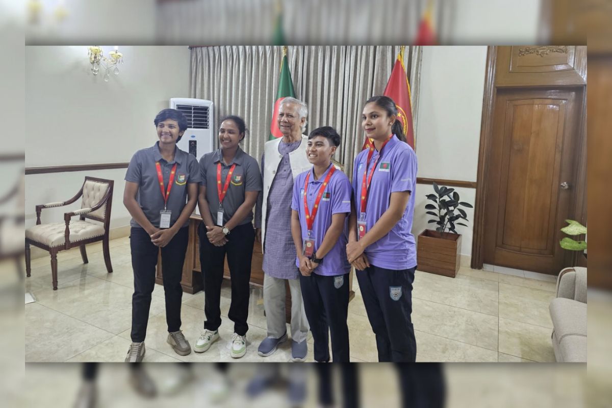 কাতারে প্রধান উপদেষ্টার সফরসঙ্গী হবেন ৪ নারী খেলোয়াড়