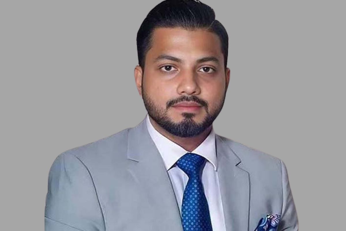 ইশরাককে নিয়ে সিদ্ধান্তে আইন মন্ত্রণালয়ের মতামত চায় ইসি