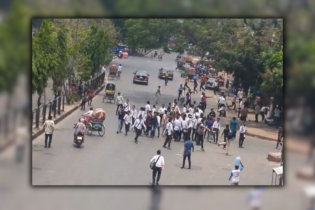 ফের ঢাকা কলেজ ও সিটি কলেজের শিক্ষার্থীদের মধ্যে সংঘর্ষ, উত্তেজনা