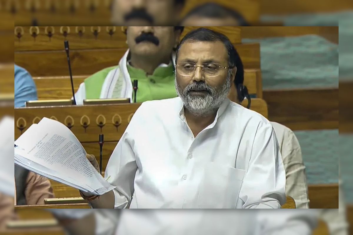 বাংলাদেশকে ‘চূর্ণবিচূর্ণ’ করার সময় এসেছে: বিজেপি নেতা