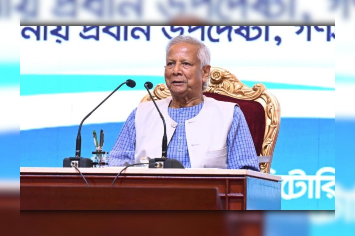 ‘শ্রমিক-মালিকের যৌথ প্রচেষ্টাই আত্মনির্ভর বাংলাদেশ গড়ে তুলতে পারে’