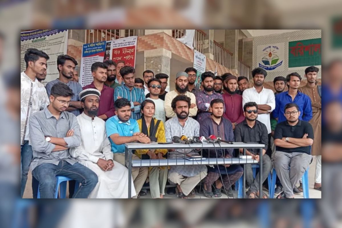 দক্ষিণাঞ্চল শাটডাউনের হুঁশিয়ারি ববি শিক্ষার্থীদের