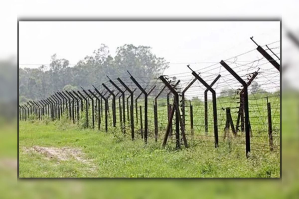 সীমান্তের ৩২ জেলায় সতর্কতা