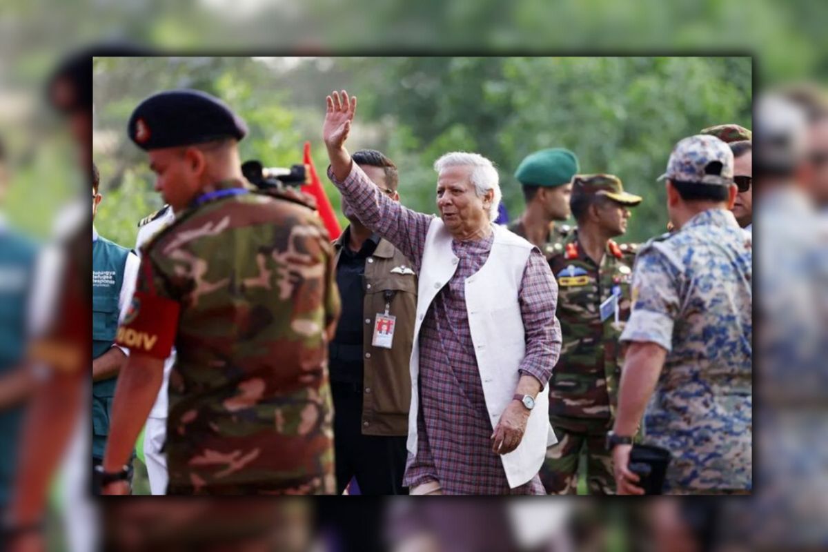 ড. ইউনূসের নেতৃত্বে পরিবর্তনের পথে বাংলাদেশ : দ্য ইকোনমিস্ট