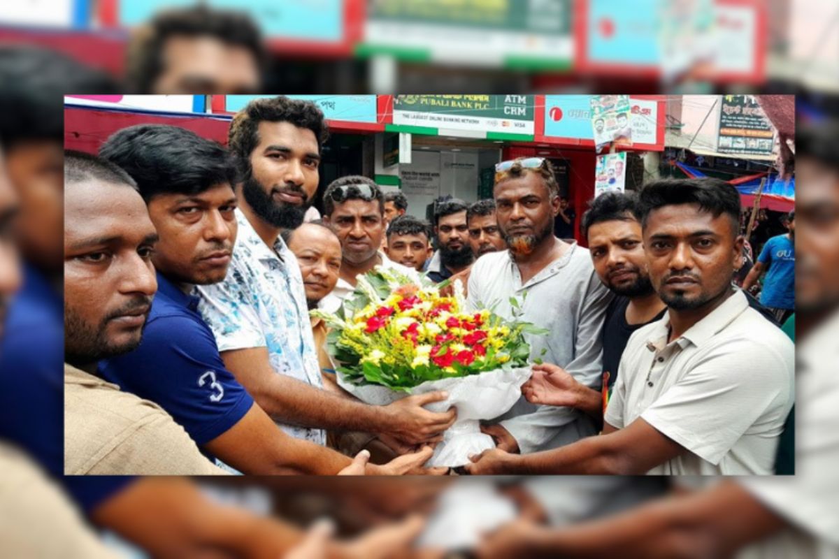 এনসিপির পতাকাতলে আ. লীগের দুই শতাধিক নেতাকর্মী