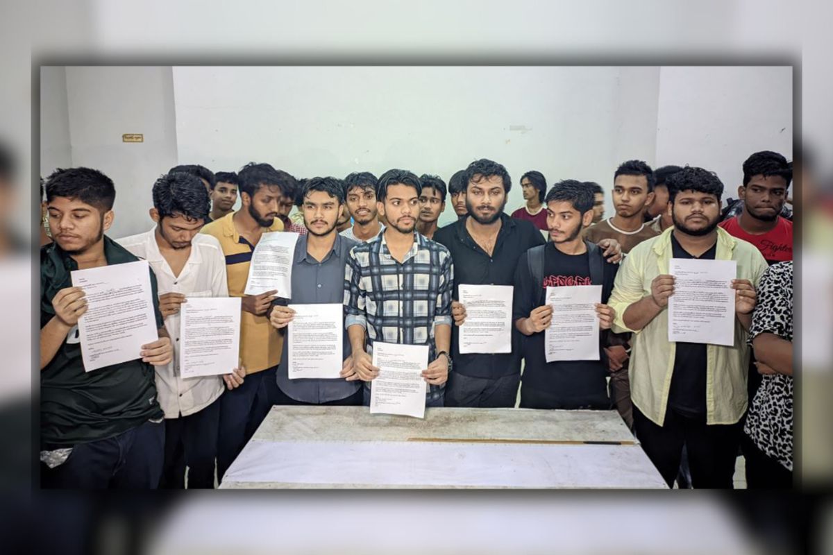 একযোগে বৈষম্যবিরোধী আন্দোলনের ১৬ নেতার পদত্যাগ