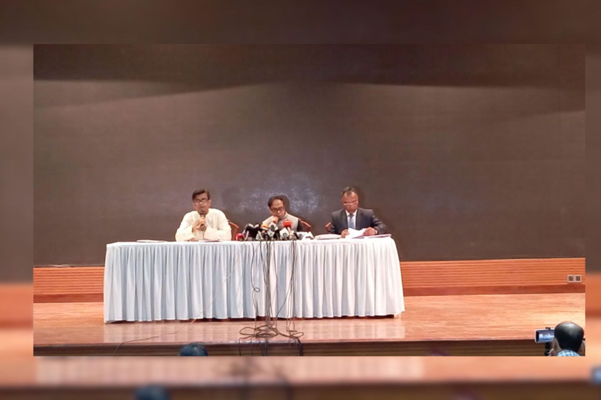 পাচার হওয়া অর্থ ফেরাতে এমএলএ প্রক্রিয়ায় এগোচ্ছে বাংলাদেশ: গভর্নর