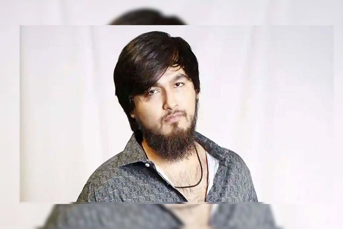 ‘নোবেল শারীরিক ও মানসিকভাবে সুস্থ নয়’