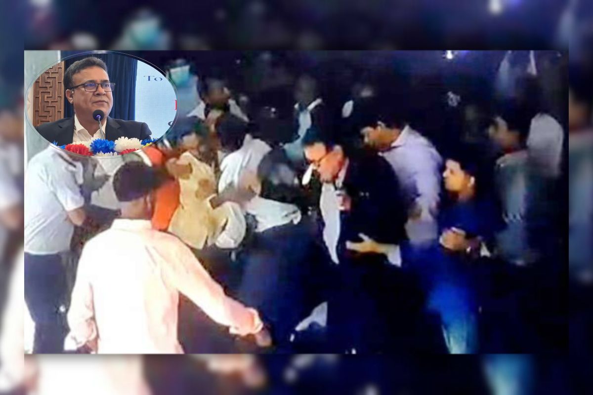 অটোপাসের দাবিতে হা’মলা; মুখ খুললেন ভিসি