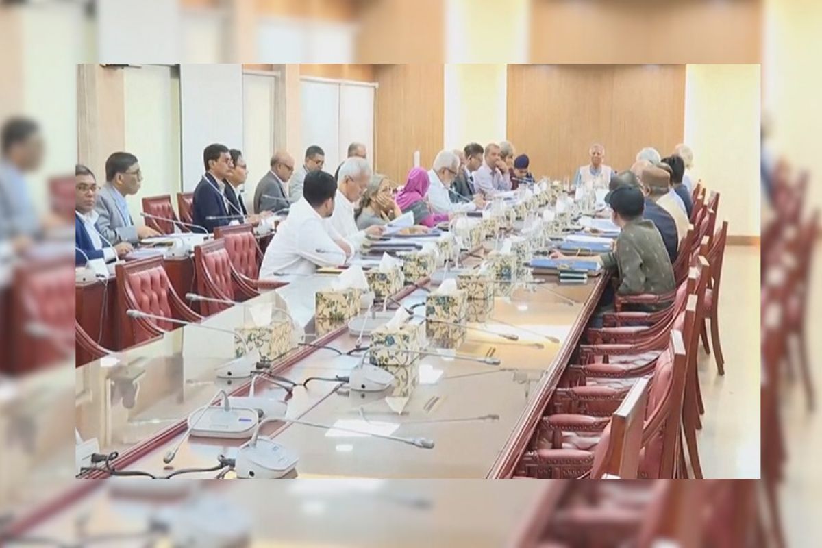 তিন অধ্যাদেশের খসড়ায় অনুমোদন দিল উপদেষ্টা পরিষদ