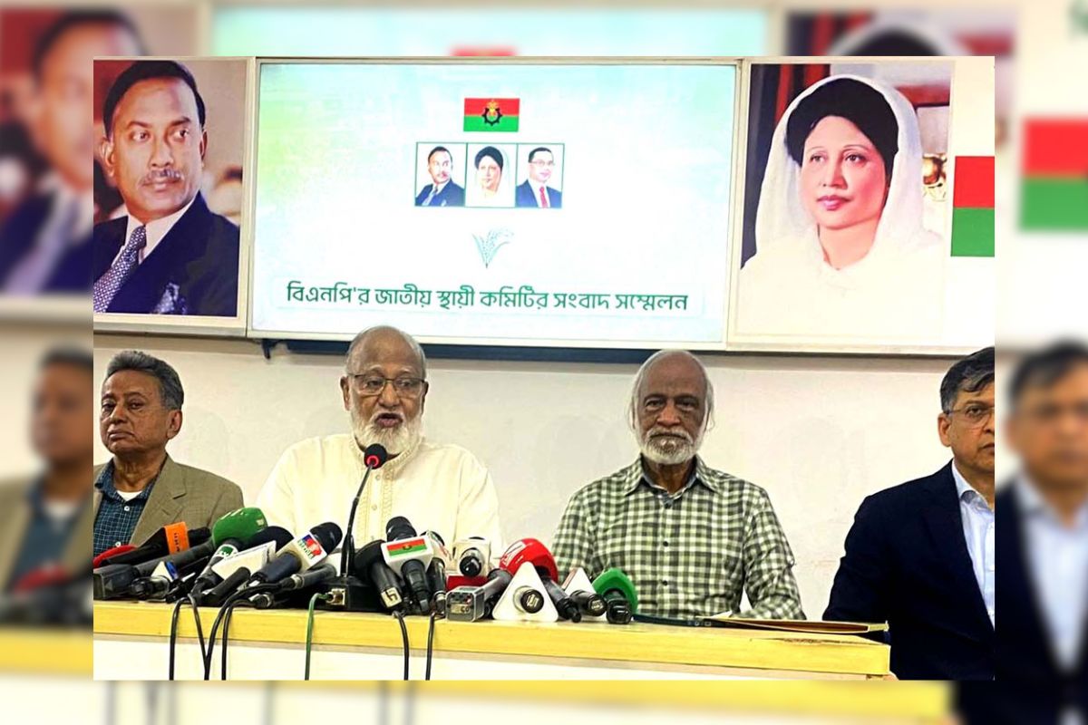 সরকারের প্রতি সহযোগিতা পুনর্বিবেচনার ইঙ্গিত বিএনপির