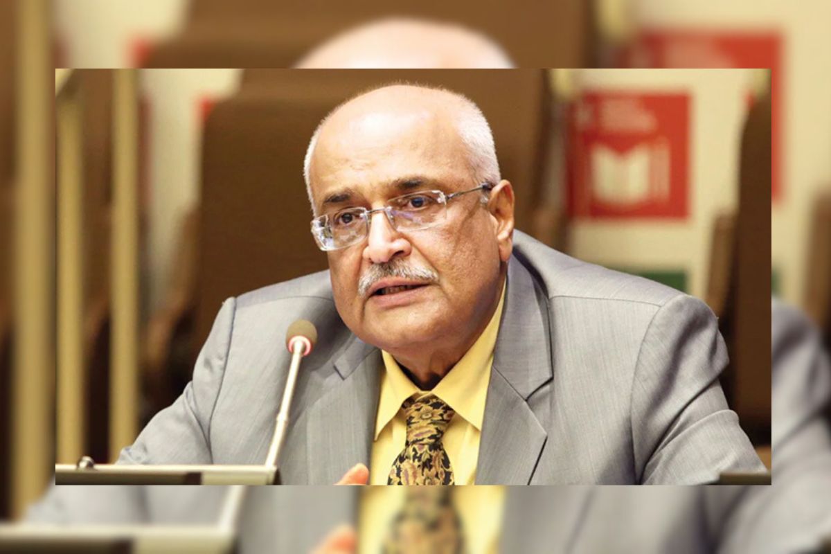 শেয়ারবাজার স্থিতিশীলতা ফেরাতে শক্তিশালী কাঠামো দরকার: ড. দেবপ্রিয়