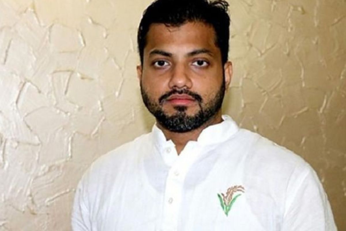 ইশরাকের নতুন লড়াই, এবার চেম্বার আদালতে আবেদন