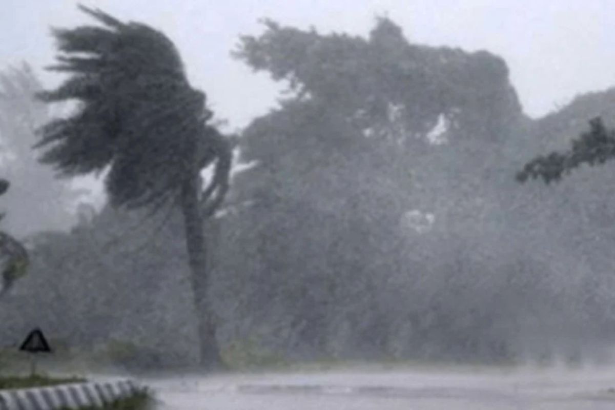 ২৮ জেলায় ঝড়ের পূর্বাভাস