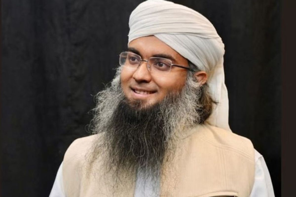 সাবেক এনসিপি নেতার দেশত্যাগে নিষেধাজ্ঞা