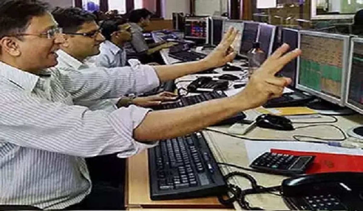 পতনের বাজারে আশা জাগাল দুর্বল পাঁচ কোম্পানি