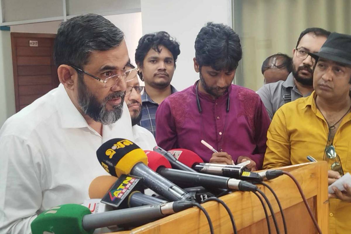 প্রতীকসহ জামায়াতের নিবন্ধন ফিরিয়ে দিতে যাচ্ছে ইসি