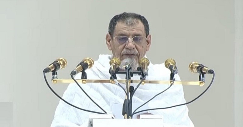 সংহতি ও ঐক্যের শিক্ষা দিল হজের খুতবায়