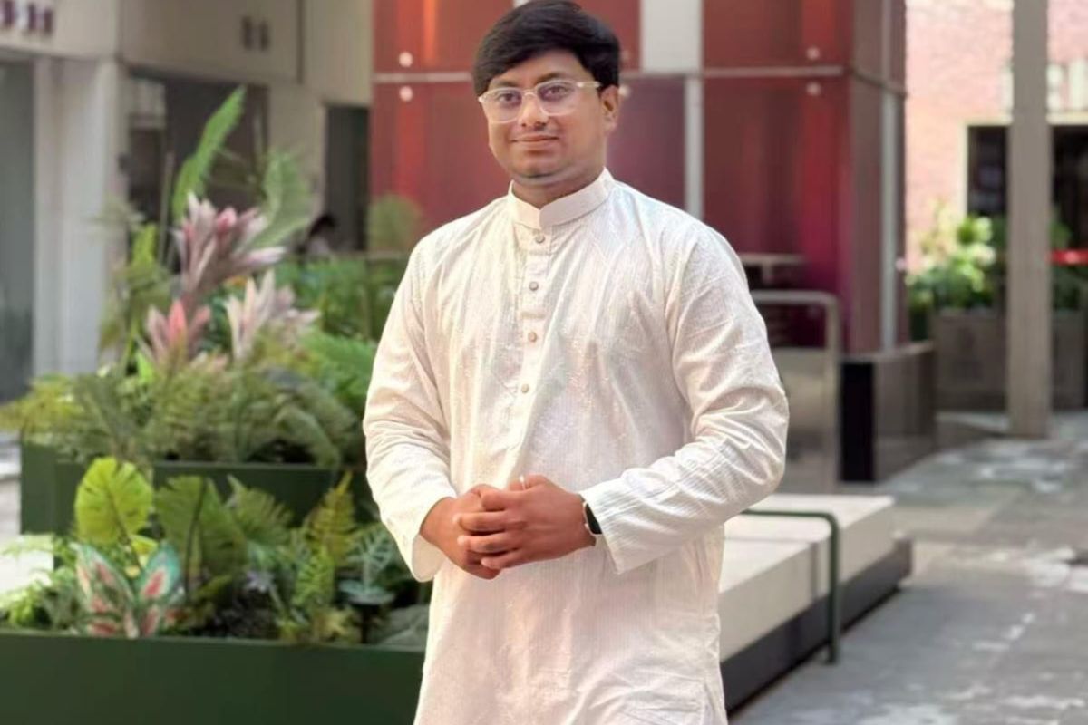 প্রবাসে আপনজনহীন নিঃসঙ্গ ঈদ