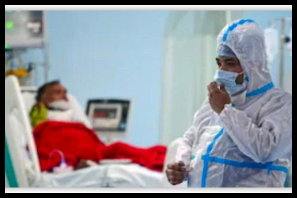 করোনায় ঢাকায় ১ জনের মৃ'ত্যু, বিশেষজ্ঞদের সতর্কতা