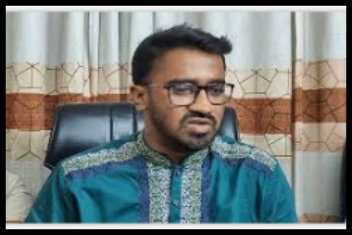 এপ্রিলে নির্বাচনের আয়োজন দুরভিসন্ধিমূলক: রাশেদ খান