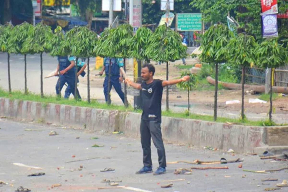 আবু সাঈদ হত্যা: অভিযুক্ত ৮ পুলিশ কর্মকর্তা স্বপদে বহাল