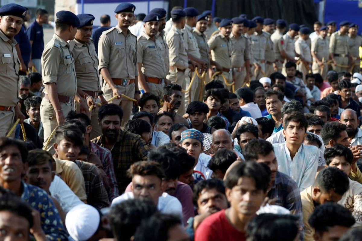 ‘অবৈধ অভিবাসী’ বলে মুসলমানদের ফেরত পাঠাচ্ছে ভারত
