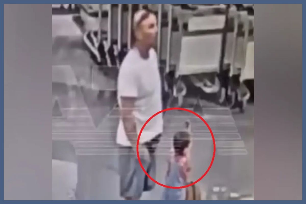 রাশিয়ায় ইরানি শিশুর সঙ্গে এ কেমন আচরণ, ভিডিও নিয়ে তোলপাড় বিশ্ব