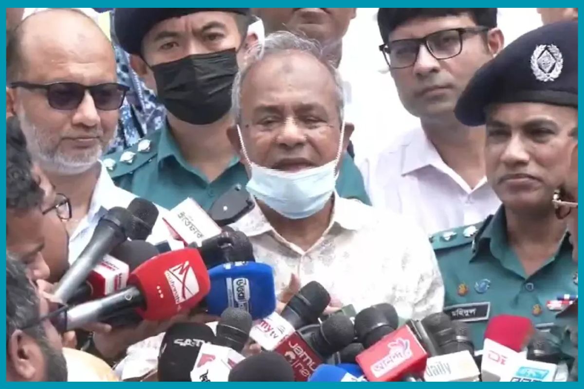মালয়েশিয়া থেকে ফেরত আসা কেউ জঙ্গি নয় : স্বরাষ্ট্র উপদেষ্টা