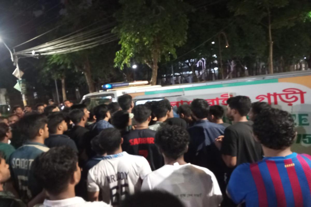 আহসানের মৃত্যুতে ঢাবিতে শোকের ছায়া