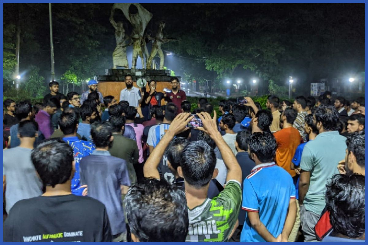 চুয়েটে ছাত্রদলের কমিটি ইস্যুতে উত্তাল ক্যাম্পাস, বিক্ষোভ