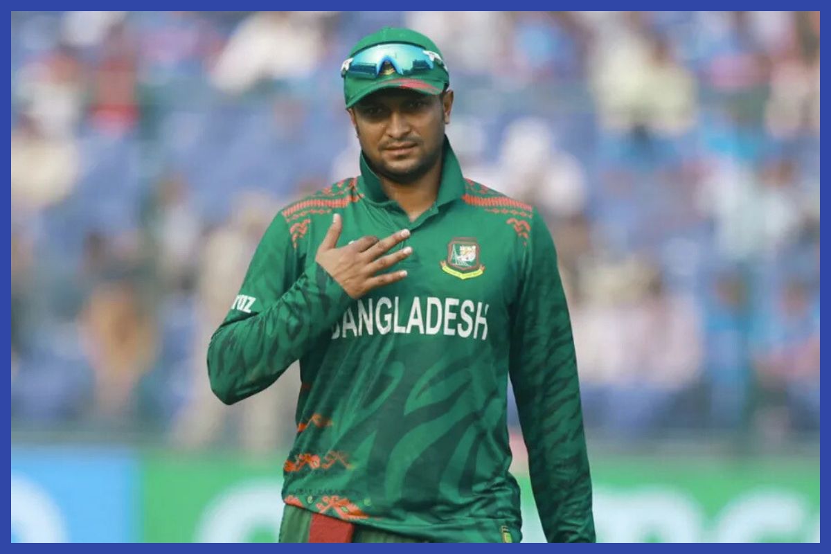 আলোচনার কেন্দ্রে সাকিব আল হাসান
