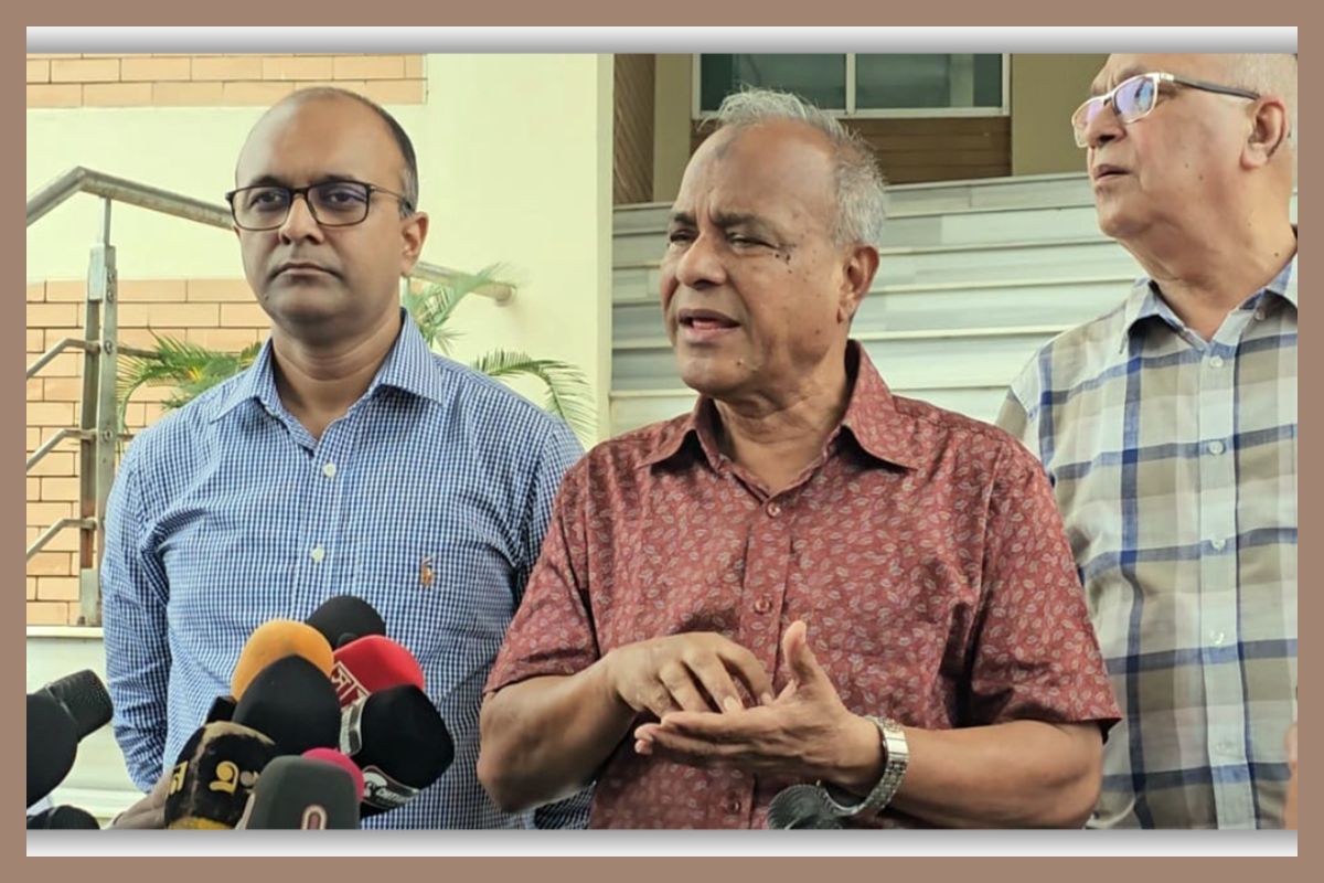 জনগণকে সচেতন হতে হবে: স্বরাষ্ট্র উপদেষ্টা