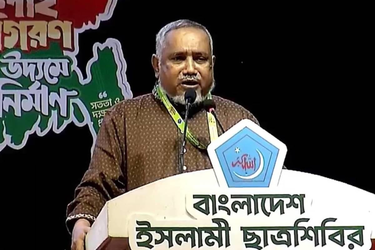 জুলাইয়ের বিশ্বাসঘাতকদের প্রতিহত করতে হবে: ডা. তাহের